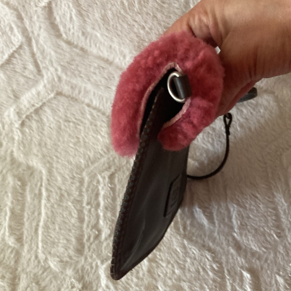 EUC              Wristlet - Picture 5 of 9
